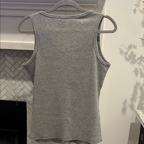 Gray Ribbed Tank Top - Picture 2 of 3
